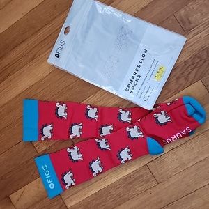 NWT FIGS SOCKS LIMITED EDITION  lrg